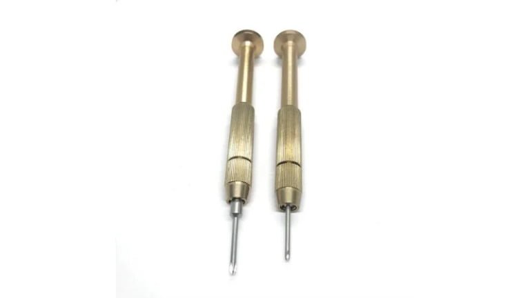 Non-magnetic watch screwdriver